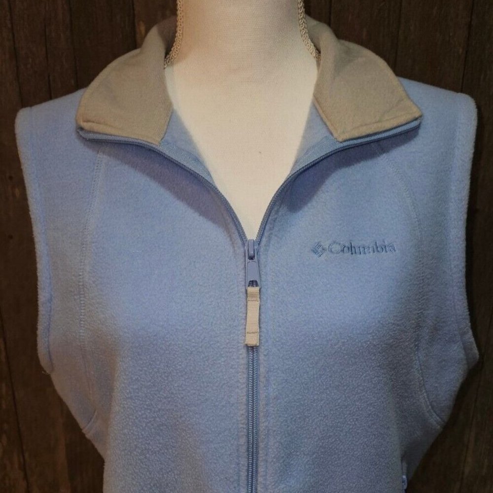 Columbia Womens Medium (36 in Bust) Lt. Blue Lightweight Pockets Zip Fleece Vest